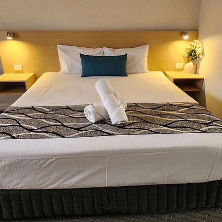 كونابارابران Country Gardens Motel المظهر الخارجي الصورة