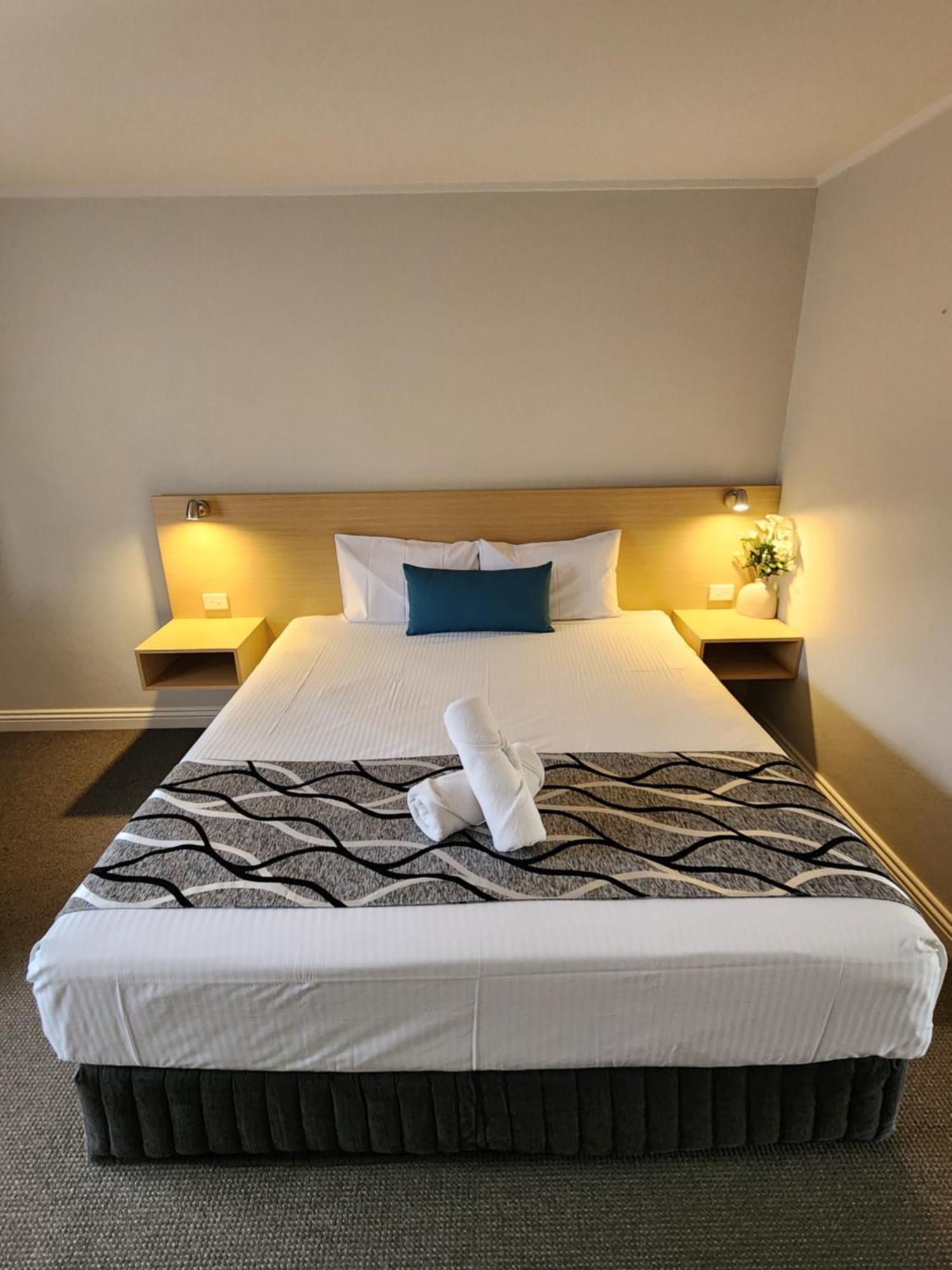 كونابارابران Country Gardens Motel المظهر الخارجي الصورة
