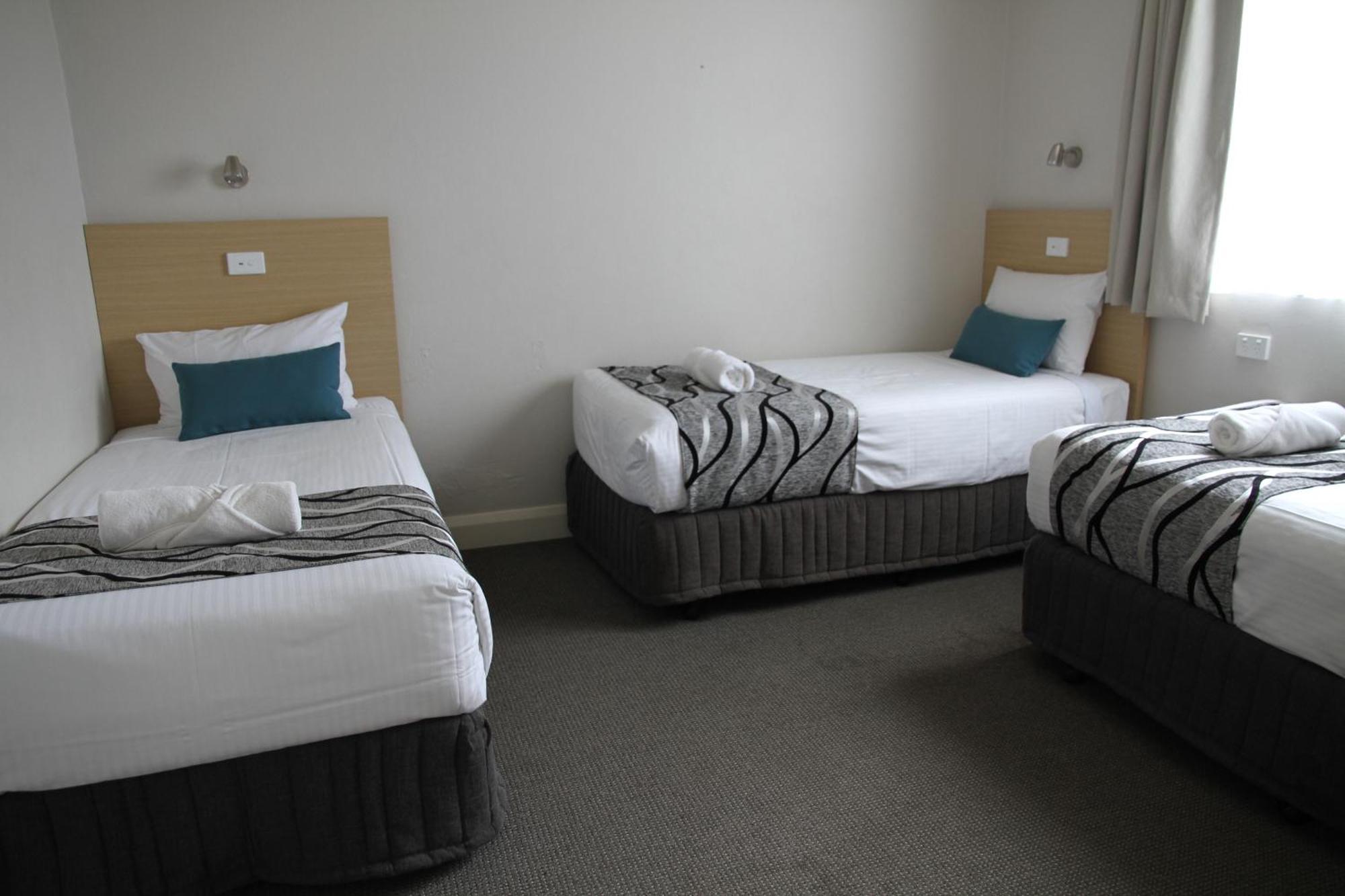 كونابارابران Country Gardens Motel المظهر الخارجي الصورة