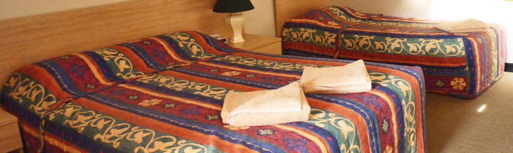 كونابارابران Country Gardens Motel المظهر الخارجي الصورة